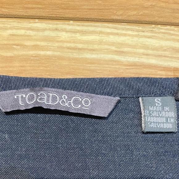 Toad & Co. ensemble - Picture 3 of 3